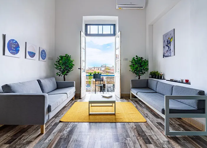 Bee Vandrarhem Limassol